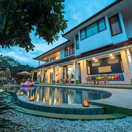 Villa Padi Canggu Exteriör bild